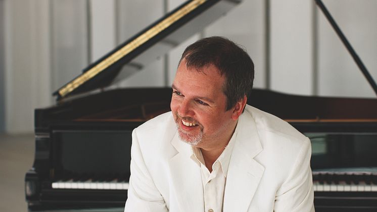 Niklas Sivelöv, piano – Steinway hall of fame