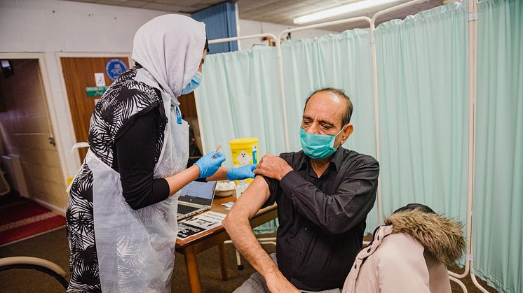 Jinnah Centre ‘pop-up’ Covid vaccination clinic attracts hundreds for life-saving jabs