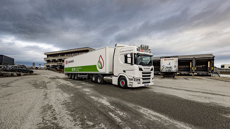 Den nye biogassbilen er endlig på veien med varer for Ekornes