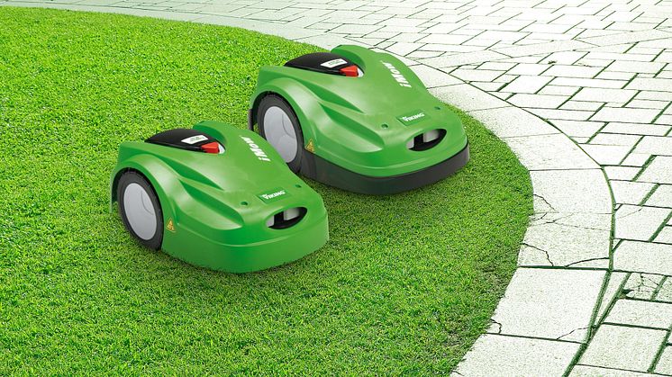Prisbelönt robotklippare får vassa uppföljare – Nya iMow anpassad för den mindre gräsmattan.