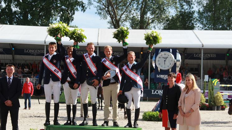 I helgen är det premiär i hoppningens nationsliga, Longines FEI Jumping Nations Cup. Förra året vann Sverige omgången i Rotterdam.