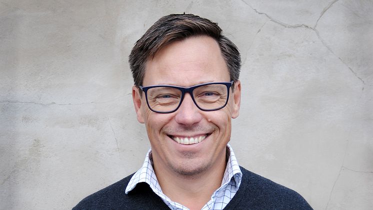 Marcus Kres presenterar mediebarometern den 16 maj kl. 11.45 - 12.15 på Retail Experience Live