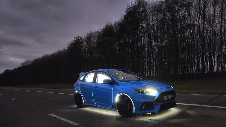 En tur i en Ford Focus RS er bedre end et lidenskabeligt kys