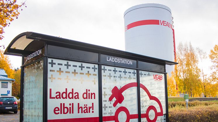 Växjös första snabbladdare för elbilar invigd