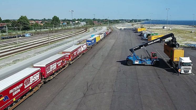 Intermodal terminal i Trelleborgs Hamn med 750 m järnvägsspår