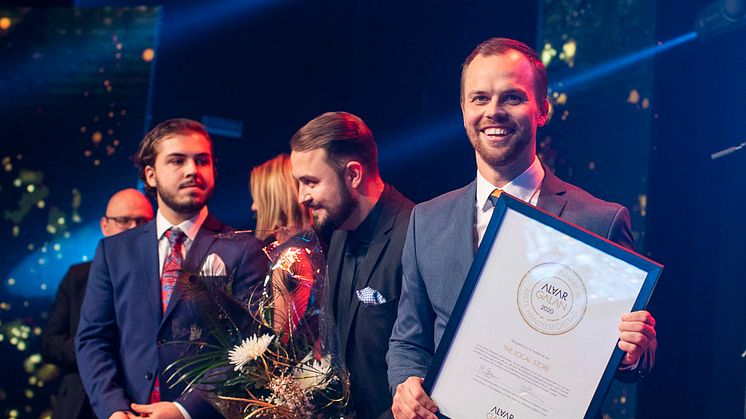 Jakob Nordlund, Alexander Nordlund och Johnny Hedlund från The Local Store – vinnare i kategorin Årets handelsföretag vid Alvargalan 2020.
