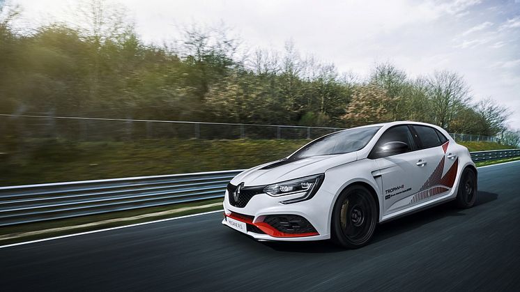 NYA MEGANE R.S. TROPHY-R - NYTT REKORD PÅ NÜRNBURGRING