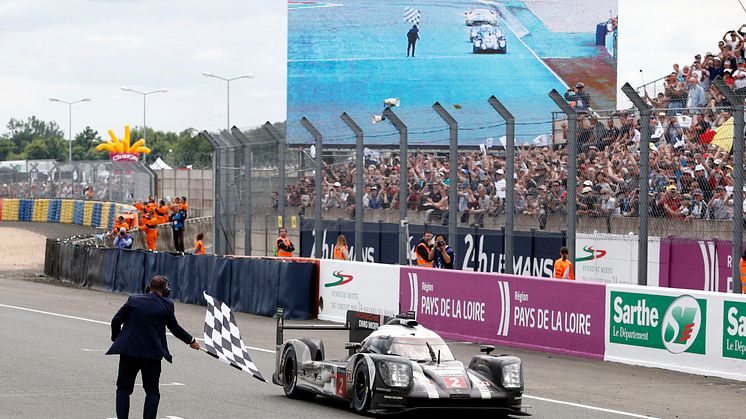 Porsche 919 Hybrid, Porsche Team Romain Dumas, Neel Jani, Marc Lieb