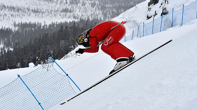 Kommer Britta Backlund vinna totala världscupen i år? Foto: Nisse Schmidt/Bildbyrån.