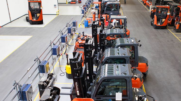 Ljusa lokaler i Toyota Material Handling Deutschlands nya anläggning och huvudkontor