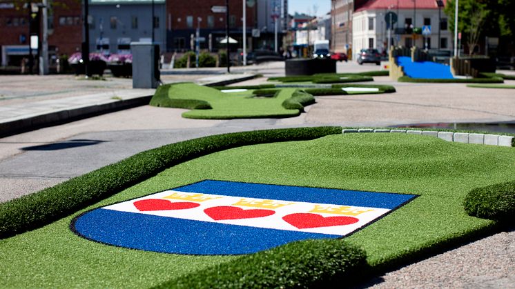 Den 8 juni invigs en helt ny Äventyrsgolf i Halmstad city. Foto: Patrik Ljungman.