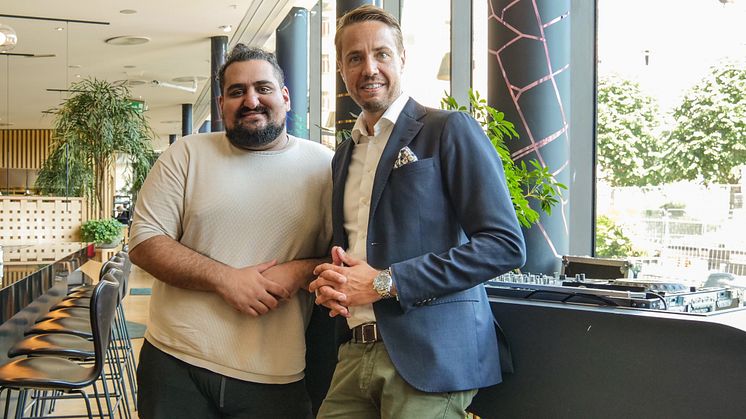 Givar Shabani och Henrik Berghult tillsammans på Clarion Hotel Sign