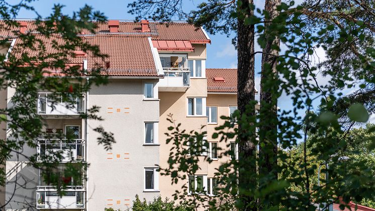 Staden utvecklas och förtätas. SKBs kvarter Tisaren i Årsta växer och får två nya bostadshus. Foto: baraBild.se