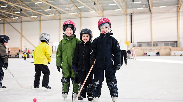 Örebro kommun ger fler möjlighet att prova på vinteridrott helt gratis