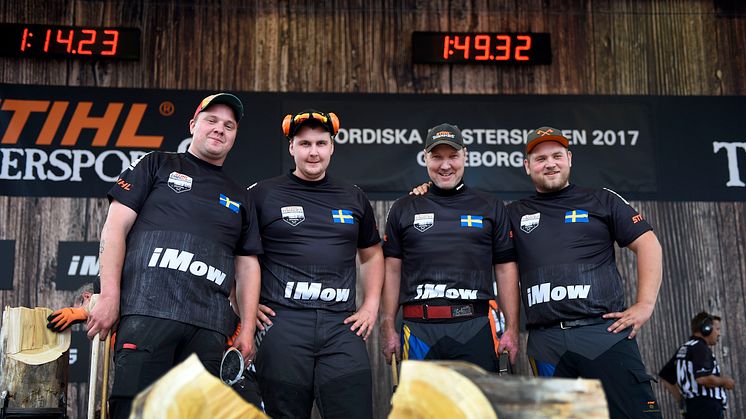 Imponerande helsvensk prispall på Nordiska Mästerskapen i Timbersports 2018. Överst Calle Svadling, tvåa Ferry Svan och trea lagkapten Hans-Ove Hansson.