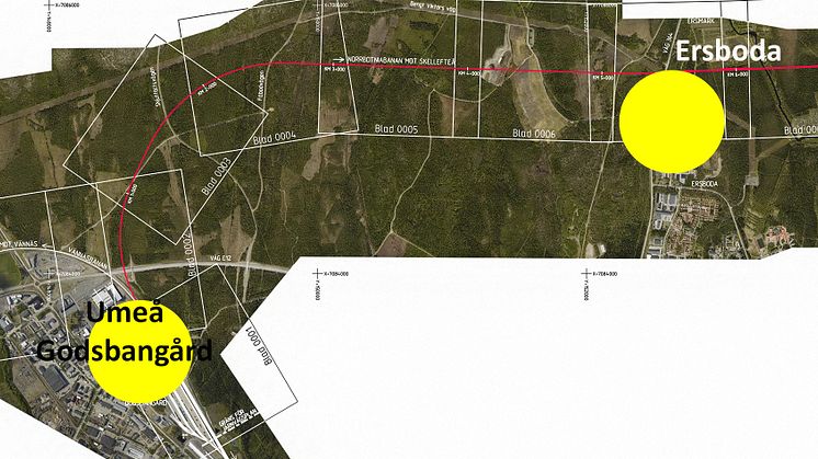 Översiktlig illustration över Järnvägsplanen sträckan Umeå- Dåva (rött streck). Gulmarkerade cirklar: platser där delar av detaljplanerna behöver upphävas. (karta Från Trafikverkets järnvägsplan)