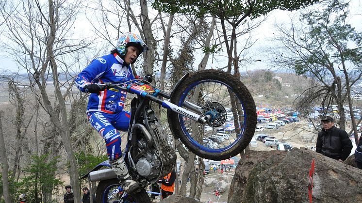  開幕戦で優勝した#2 黒山健一＆TYS250Fi