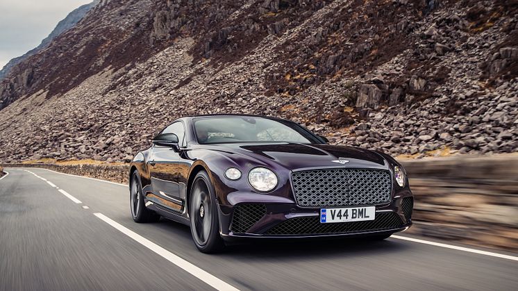 BENTLEY INTRODUCERER GT MULLINER BLACKLINE – DEN MØRKERE SIDE AF MODERNE LUKSUS