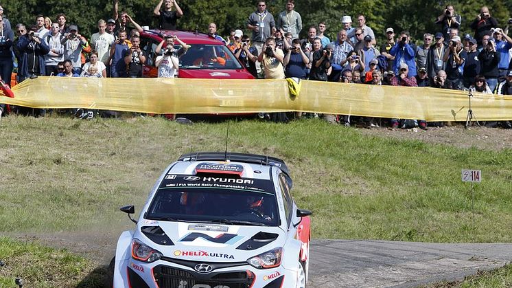 Thierry Neuville and Nicolas Gilsoul