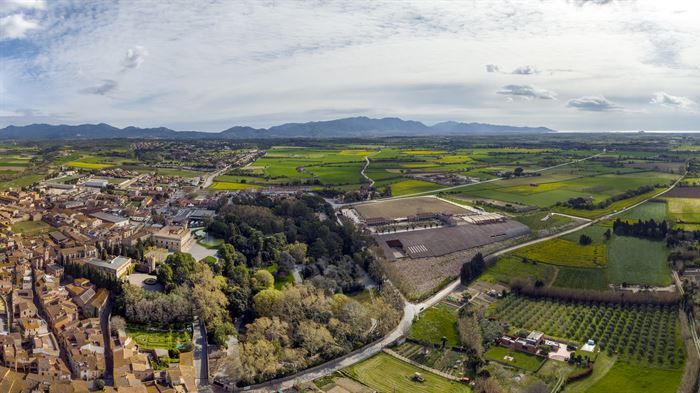 Stjärnproducenten Pereladas nya vinanläggning är unik i Europa. Toppbetyg för hållbarhet – skapad för exceptionella viner