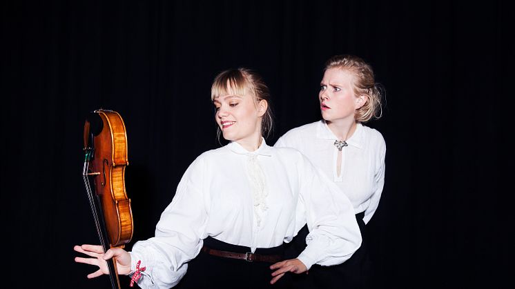 Premiär "FRÖKEN" ur Sara Lidmans Hjortronlandet 
