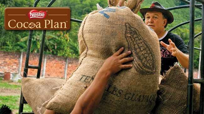 Ennätysmäärä vastuullisesti tuotettua kaakaota Nestlén Cocoa Plan –ohjelmalla