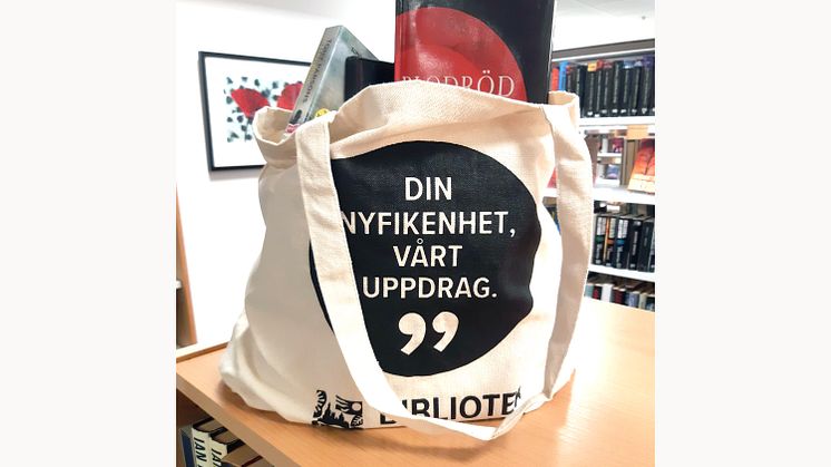 Karlshamns bibliotek satsar på utökad tillgänglighet under corona