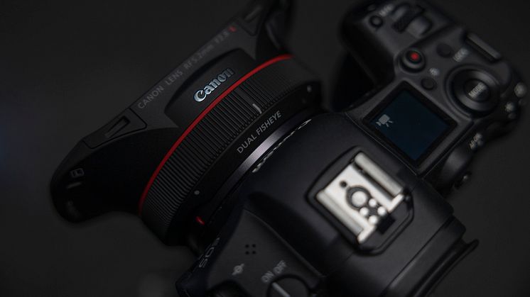 Canon RF 5.2mm F2.8L DUAL FISHEYE lens_5