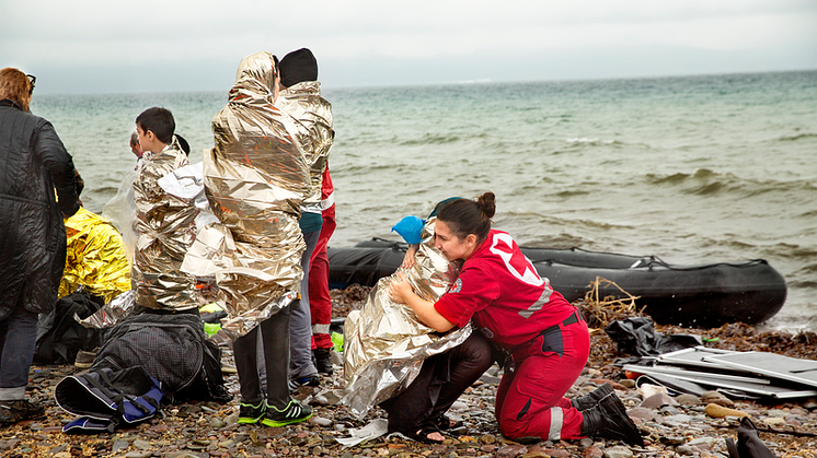 Mottagande på Lesbos. Foto: Joacim Gustafson/Röda Korset