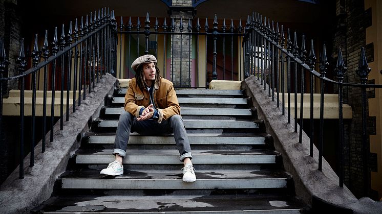 JP Cooper synger det smukke frem i melankolien