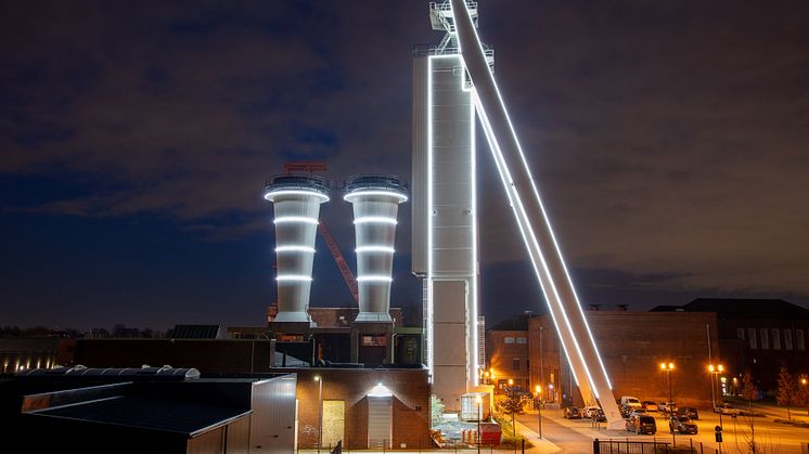 Lichtinstallation Schlaegel und Eisen_Foto_Bollen