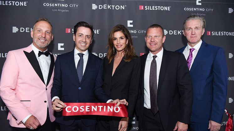 Cosentino feirer storslagen åpning av Los Angeles City Center med moteikonet Cindy Crawford