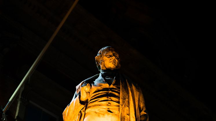 Sir Rowland Hill Statue
