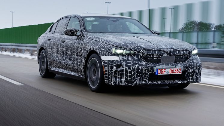 Täysin uuden BMW i5:n lanseeraus lähenee