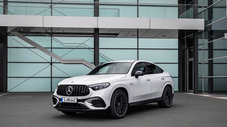 Bara någon vecka efter premiärvisningen av Mercedes-AMG GLC SUV kommer nu en lika kraftfull version av GLC Coupé