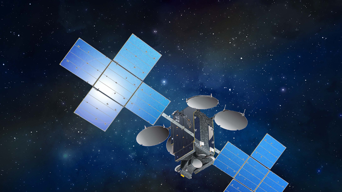 Vue d’artiste du satellite EUTELSAT 7C (crédit : Maxar Technologies)