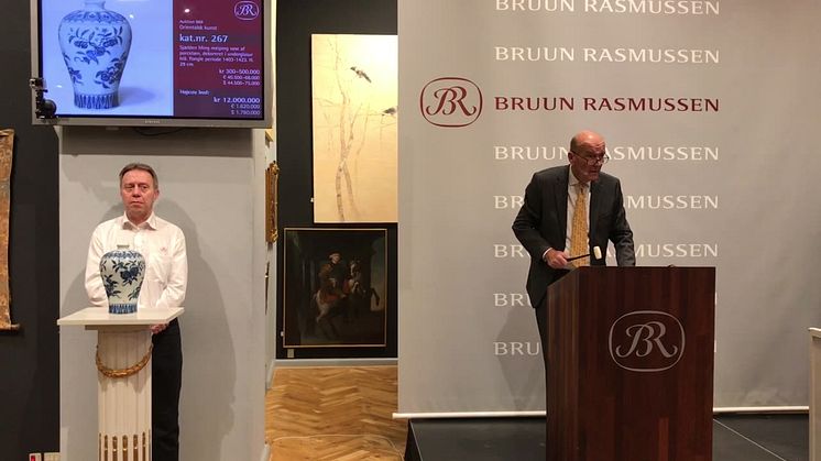 Jesper Bruun Rasmussen sells the rare Ming Vase
