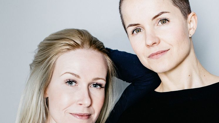 F.v. Rebekka Egeland og Carina Poulsen.