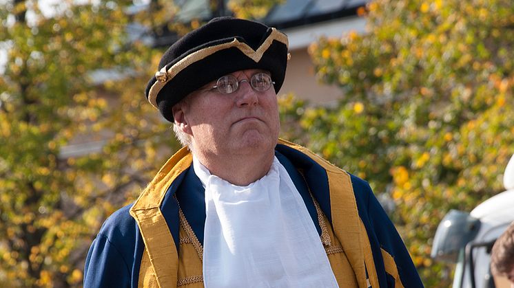 Göran Lindgren från Historiesällskapet Castellanerna utklädd till Christopher Schröder under Karlshamns 350-års jubileum.