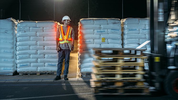 Interaktiv varningsväst ökar säkerheten