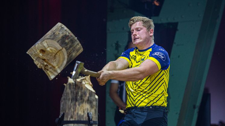 STIHL_TIMBERSPORTS_European_Rookie_Championship_Edvin_Karlsson.jpg