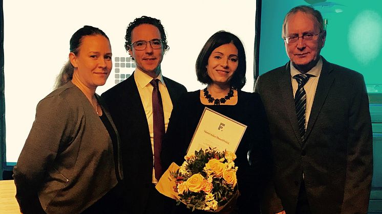 Maria Wetterstrand och Daniel Massot tillsammans med pristagarna i kategorin Årets innovatör