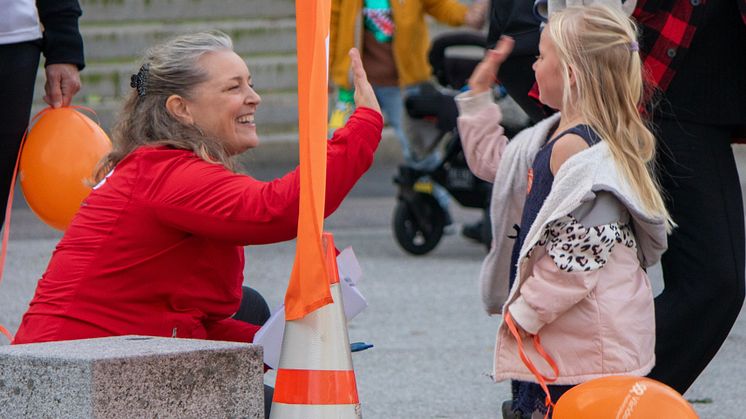 På Avenyn i Göteborg anordnades det en heldag för Världens Barn. Foto: Lisa Luckin. 