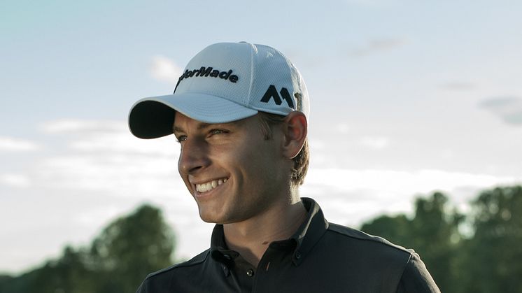 Vitamin Well signs promising golf star