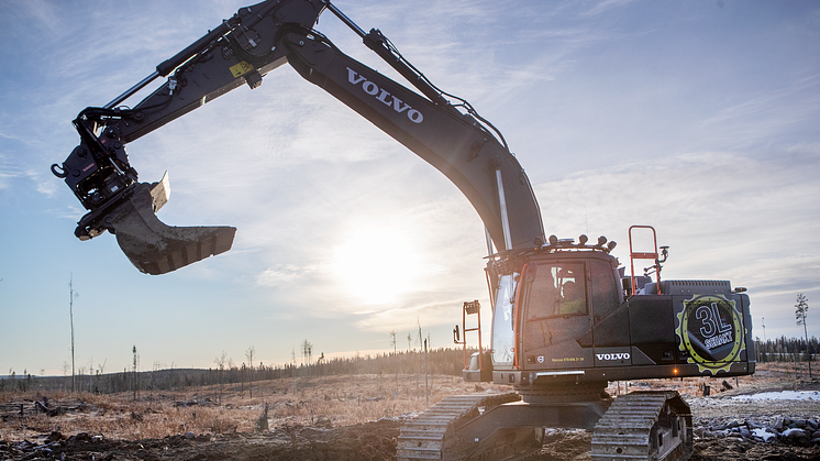 Volvo EC300EL High & Wide