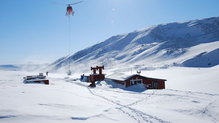 Iskall forskningsstation stängd på grund av oväder