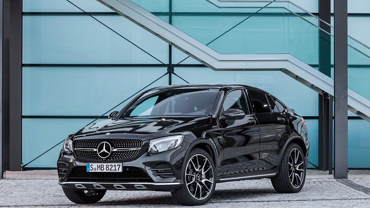 Mercedes-AMG GLC 43 4MATIC Coupé leverer 367 hk fra den 3.0 liter V6-motor med direkte indsprøjtning og turboladning