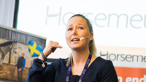 EuroHorse storsatsar på föreläsningar med Johanna Lassnack 