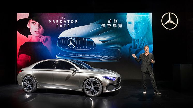 Concept A Sedan og Gorden Wagener, chefdesigner for Daimler AG