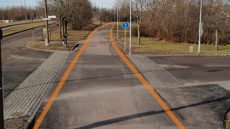 Första snabbcykelstråken invigs i Örebro